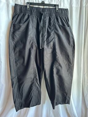 Lane Bryant Black Cropped Drawstring Waist Pants